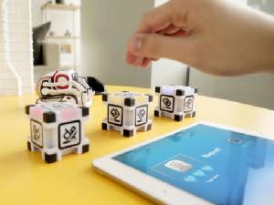 Cozmo Memory Match game