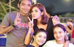 ยังไงกัน “หมาก” ไม่รู้ “ลูกนายพล” โดนกระทืบ แต่ “อุ้ม” เห็นคนชุลมุนเลยสั่งดารากลับ ไม่ได้ยินแฟนสั่งกระทืบ