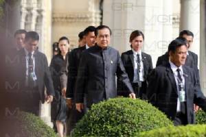 ครม.วาระพิเศษ สถาปนาพระมหากษัตริย์พระองค์ใหม่