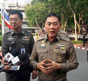“บิ๊กป้อม” กำชับ ผบ.ตร.บังคับใช้กฎหมายให้ พระธัมมชโย มอบตัว กระบวนการยุติธรรมจะเป็นเครื่องพิสูจน์