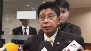 “วิษณุ” แนะประชาชนปฏิบัติตามปกติ หลังมีประกาศในหลวง รัชกาลที่ ๑๐
