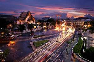 คาดอุตฯ ท่องเที่ยวปลายปีคึก เงินสะพัด 4.4 หมื่นล้าน ผู้ประกอบการเร่งอัดโปรฯ