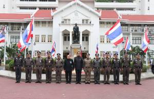 คลายล็อก “บิ๊กป้อม” คุม ตร. ลุ้น “ผู้การฯคนดัง” โดนสอย