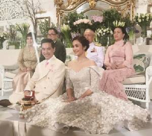 ขายออกแล้ว!! “ครีม เปรมสินี” จูงมือแฟนหนุ่มช่างภาพ “ปีเตอร์” ลั่นระฆังวิวาห์