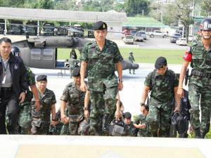 ผบ.ทบ.แจงเยือนพม่าผลักดันข้อตกลง HLC ถกต้านก่อการร้าย แก้ปัญหาพื้นที่ขัดแย้ง