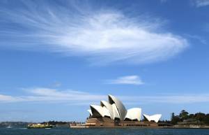 Thousands watch as plane plunges into Australian river