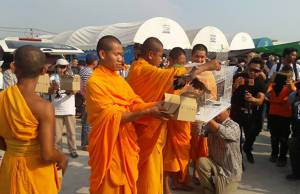 พบท่อน้ำเลี้ยงหนุนม็อบพระธรรมกายนับ 10 ล้าน โยงแก๊งสหกรณ์ยูเนี่ยนฯ