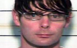 Bald New Zealand killer wins toupee lawsuit