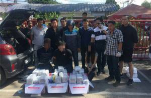ตำรวจขยายผลจับแก๊งค้ายาบ้า 3 ราย ซุกในกล่องไปรษณีย์ราว 3 แสนเม็ด