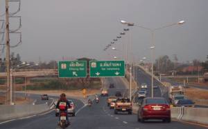 ทล.เปิดใช้สะพานลอยเชียงใหม่ บรรเทาแออัดตัวเมือง