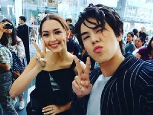 “พีช พชร” โพสต์ภาพ “แพทริเซีย” ตอกย้ำสถานะชัดเจน!!