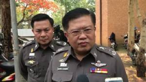 ผบช.ภาค 5 ยันยังไม่เชิญผู้ว่าฯ แม่ฮ่องสอนให้ปากคำคดีค้ากามต้องรอผลสอบ มท.-เผย รอง ผบ.ตร.เตรียมลงพื้นที่ติดตามคดี