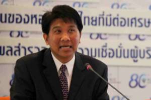 ผู้บริโภคยังไม่เชื่อมั่นเศรษฐกิจ ส่งผลดัชนีเชื่อมั่นฯ ปรับตัวขึ้นเล็กน้อย