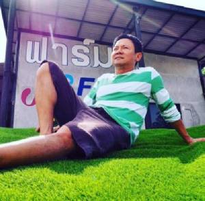 หัวใจติดดิน!! “จาตุรงค์ มกจ๊ก” ยึดหลักพอเพียง ผันชีวิตทำฟาร์มเกษตร