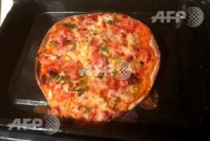 Pizza for Manchester, from Boston with love