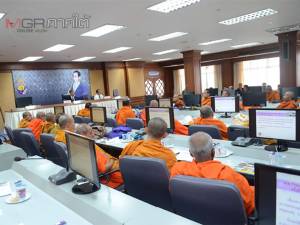 ตรังงดจัดงานลากพระ 2560 แสดงความอาลัยในหลวง ร.๙