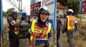 ตำรวจเพชรบุรียอมรับ ทำใบขับขี่สาวใหญ่หาย ยอมควักเงินส่วนตัว 500 ไปทำใหม่