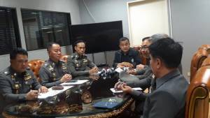 ศาลทหารอนุมัติหมายจับ คดีระเบิดซุกกล่องพัสดุแล้ว 6 ราย