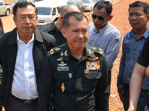 เมืองกาญจน์ ชวนปลูกดาวเรืองครั้งประวัติศาสตร์ จำนวน 230,000 ต้น