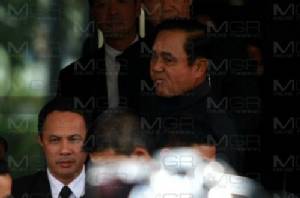 “ประยุทธ์” โยน ธปท.แจงขาดทุนหรือไม่ อ้างทหารนั่งบอร์ด รสก.สังเกตการณ์