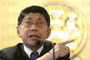 “วิษณุ” ปัดโต้ปมปลาสองน้ำ-กม.สองมาตรฐาน เมินตอบ กกต.เอาคืนสอบ 9 รมต.