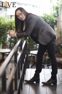 กล้าหรือบ้า? “พีธ” หัวเรือคอนเสิร์ต Exclusive “10 ล้าน” แห่งแรกในไทย!!