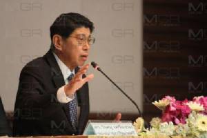 “วิษณุ” จ่อให้ ตจว.วางดอกไม้จันทน์พระบรมศพ 2 ครั้ง จัดซุ้มใช้พระบรมฉายาลักษณ์เดียว