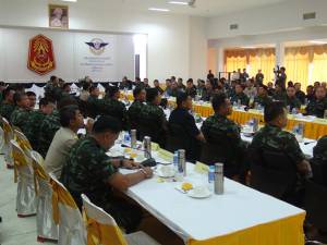 ผบ.ทหารสูงสุดตรวจเยี่ยมการปฏิบัติงานกองกำลังในพื้นที่จังหวัดชายแดนภาคใต้
