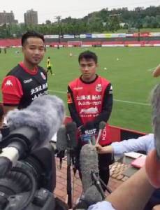 กุนซือจี้ "ชนาธิป" ปรับตัวให้ไว อดีตสตาร์ญี่ปุ่นรับอยากเล่นร่วมกัน
