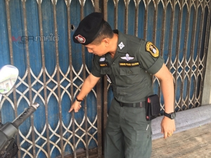 คนร้ายกราดยิงใส่บ้านเรือนประชาชนใน อ.ยะรัง จ.ปัตตานี โชคดีไร้คนเจ็บ
