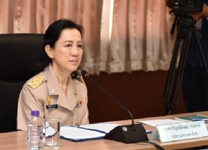 “ปลัดพาณิชย์” มอบพาณิชย์จังหวัดเป็นทัพหน้าดูแลราคาสินค้าเกษตรและคุมค่าครองชีพ