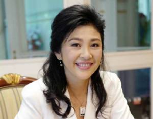 “ยิ่งลักษณ์” เชียร์ “ประยุทธ์” ตั้งพรรคลงเลือกตั้ง ประชาธิปไตยต้องมาจากการเลือกตั้ง