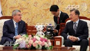 Olympics: S.Korea's Moon urges IOC help to invite North to Pyeongchang