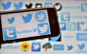 Twitter users file suit, saying Trump block is unconstitutional