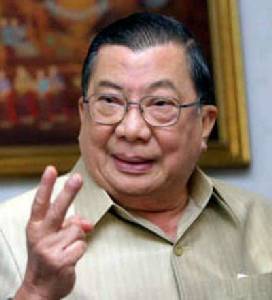 ทนาย “พล.อ.ชวลิต” ยัน 2 ส.ค.ไปฟังคำตัดสินคดีสลาย พธม.แน่นอน คาด “สมชาย” และจำเลยคนอื่นก็พร้อม