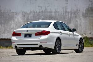 BMW  เผยโฉม 520d รุ่นประกอบในประเทศ เคาะราคา 3,399,000 บาท