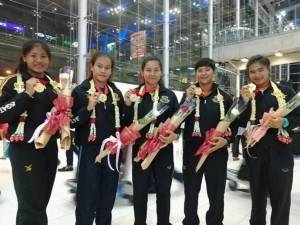 เพจดังจวกสื่อ “เรือพาย” กวาด 12 ทอง กลับถึงไทย ไร้เสียงชื่นชม