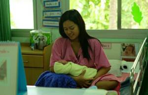 ย้ำ “คุณแม่” พื้นที่น้ำท่วม เลี้ยงลูกด้วยนมแม่ อาหารดีสุดในยามวิกฤต