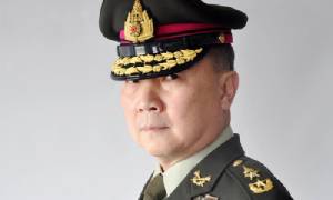 “หมอเหรียญทอง” ยันไม่หาศัลยแพทย์หัวใจมาทำธุรการให้ผ่านเกณฑ์ผ่าหัวใจ สปสช.แม้ให้เวลา 1 ปี