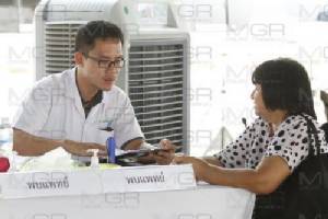 จัดทีมแพทย์ 12 จุด ดูแล ปชช.เข้าชมพระเมรุมาศ-กราบพระบรมราชสรีรางคาร