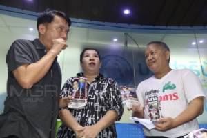 ปชป.ขู่เอาผิดเผยแพร่คลิปตัดต่อ “มาร์ค” สั่งปราบแดง จี้รัฐตรวจกลุ่มการเมืองป่วน