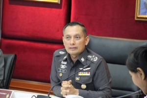 ตร.เร่งขยายผลสอบ 25 ประเด็น สอบสภาพจิต “โมนา” นายจ้างฆ่าน้องน้ำ