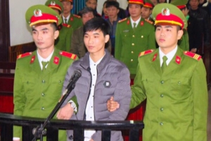 ศาลเวียดนามคุกบล็อกเกอร์ 7 ปี ข้อหาโฆษณาชวนเชื่อต่อต้านรัฐ