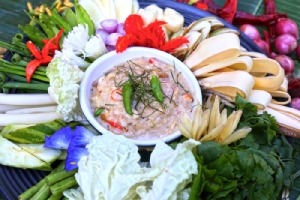 พระกระยาหารทรงโปรดในหลวง ร.๙ อร่อยเรียบง่าย  ที่ห้องอาหารไทยสวนบัว
