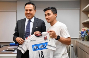 “ชนาธิป” ลาบวช 9 วัน มั่นใจ “ธีรศิลป์” แจ้งเกิด “เจลีก”