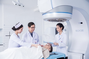 BDMS ชี้ “เจ็บตัวน้อย-การแพทย์แม่นยำ” แนวโน้มเทคโนโลยีรักษา “มะเร็ง” ในอนาคต
