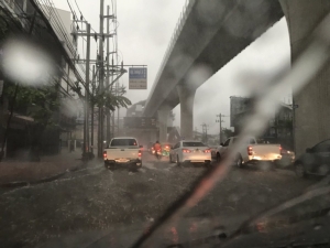 อุตุฯ เตือนพายุฤดูร้อนลมกระโชกแรง-ลูกเห็บตกไทยตอนบน กทม.ฉ่ำฝนร้อยละ 70
