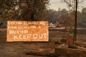In Pics: ไฟป่าแคลิฟอร์เนีย ยอดดับพุ่ง 42 ราย  ร่วม 200 สูญหาย อพยพอีกหลายแสน “เมืองพาราไดซ์” ย่อยยับในกองเพลิง