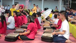 น่าทึ่ง! เปิดตัวหมู่บ้านขิมลำปาง ชาวบ้านรวมตัวผลิตเครื่องดนตรีไทย-ขิมแทบทุกครัวเรือน