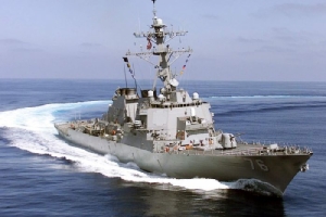 สหรัฐฯ ส่งเรือรบ 2 ลำแล่นเย้ยอำนาจปักกิ่งในทะเลจีนใต้